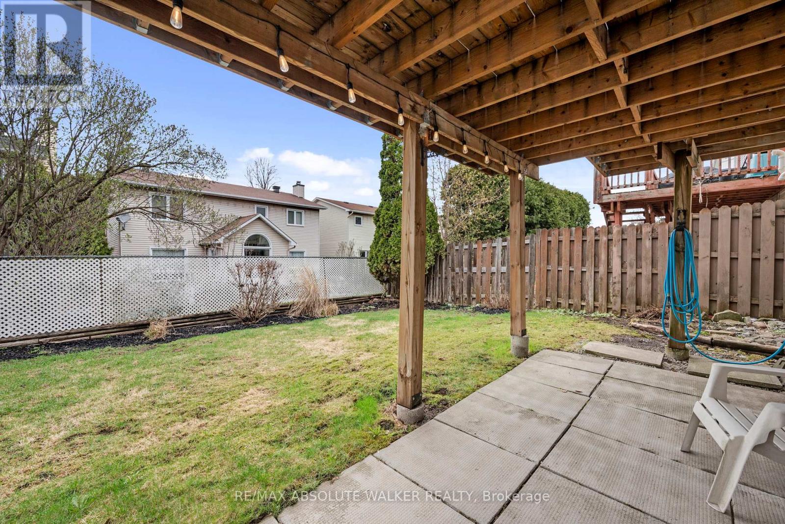 2061 LEGRAND CRESCENT - 38