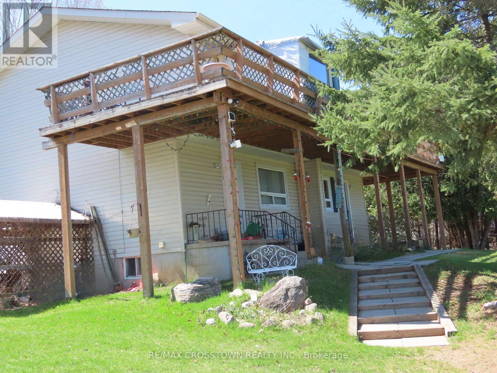 4716 PENETANGUISHENE ROAD - 3