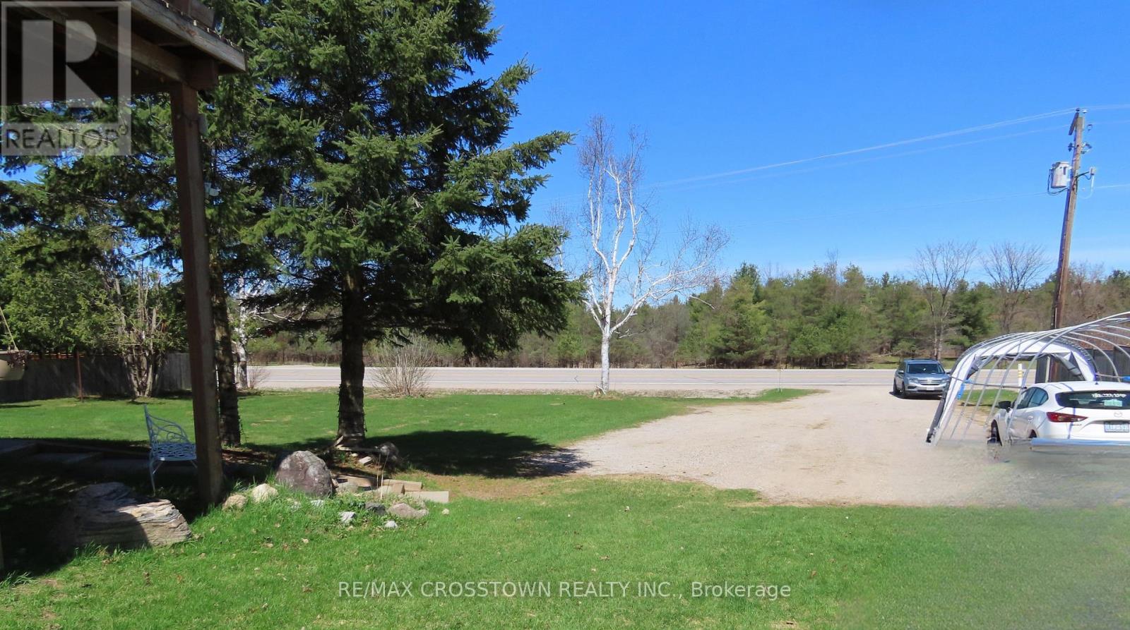 4716 PENETANGUISHENE ROAD - 4
