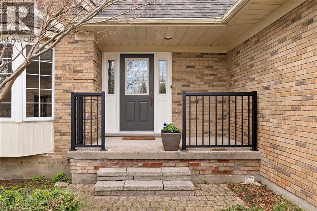 721 SNOWCREST Place, Waterloo, Ontario, N2J3Z4 — Photo 7