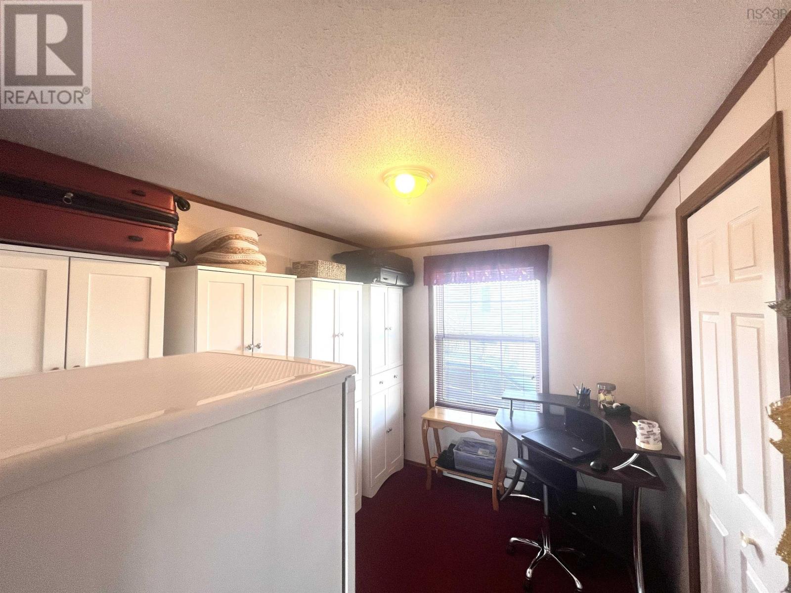 214 Parklane Drive - 15