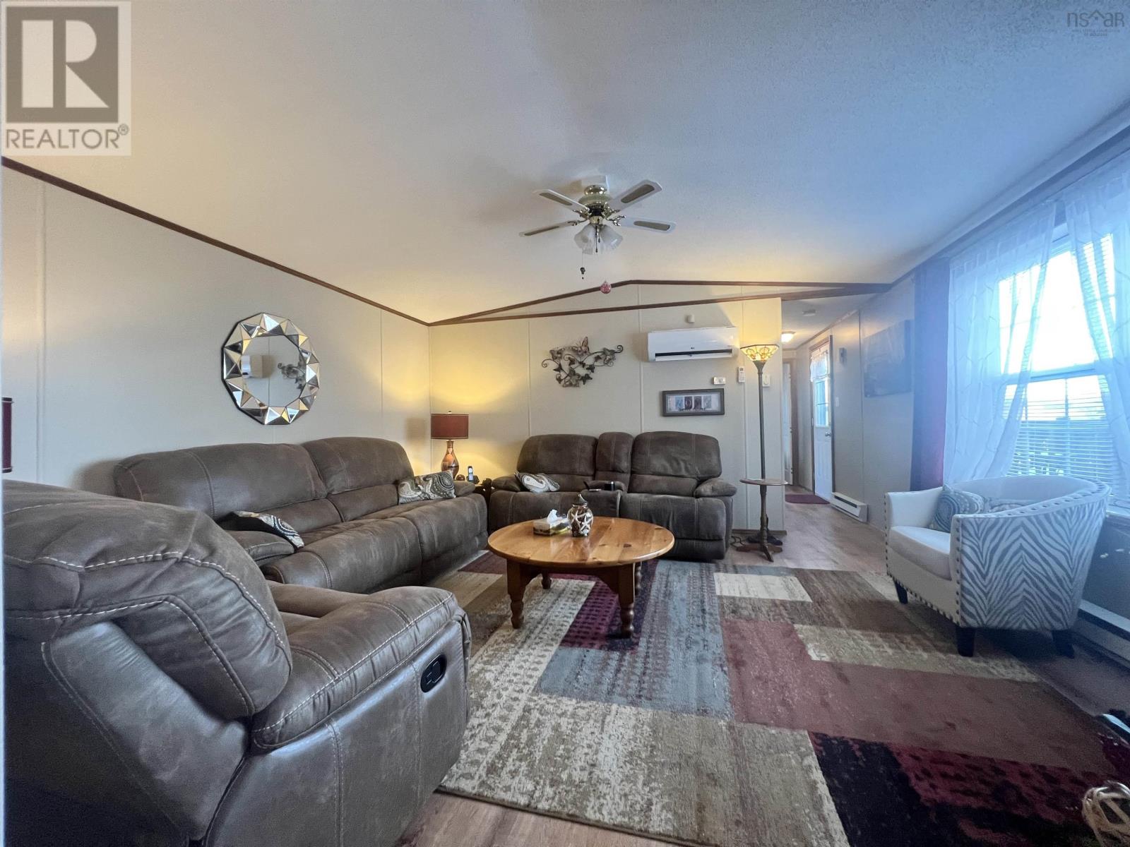 214 Parklane Drive - 6