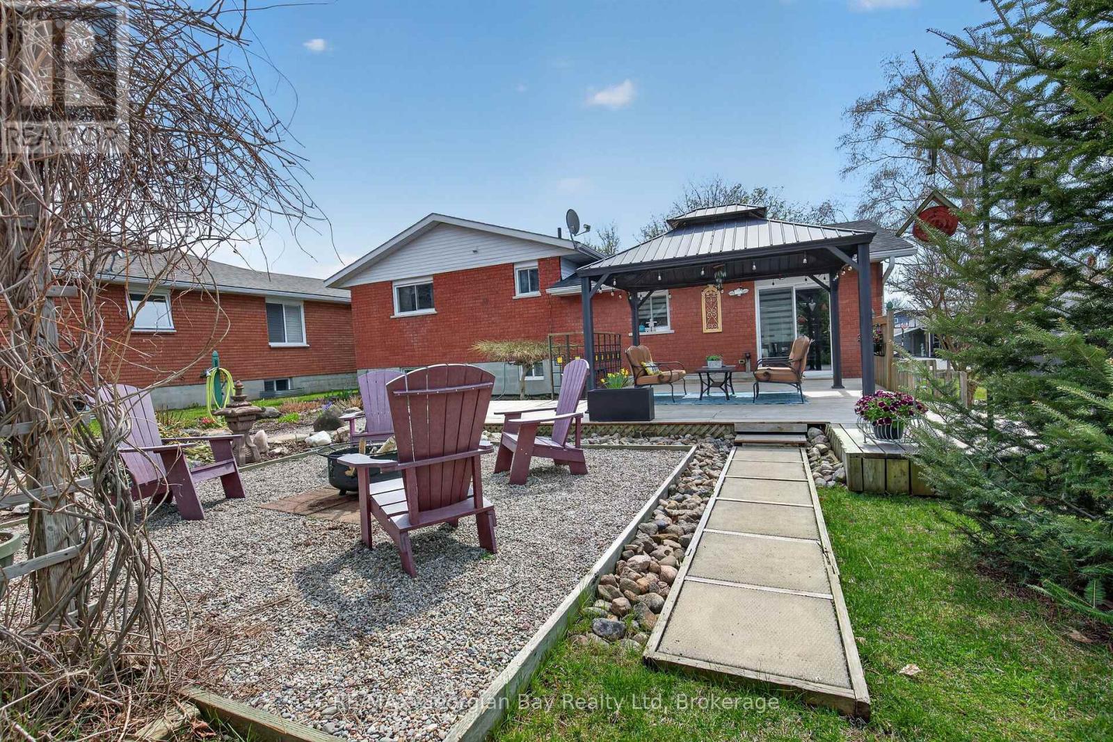 32 BONAVENTURE PLACE - 28
