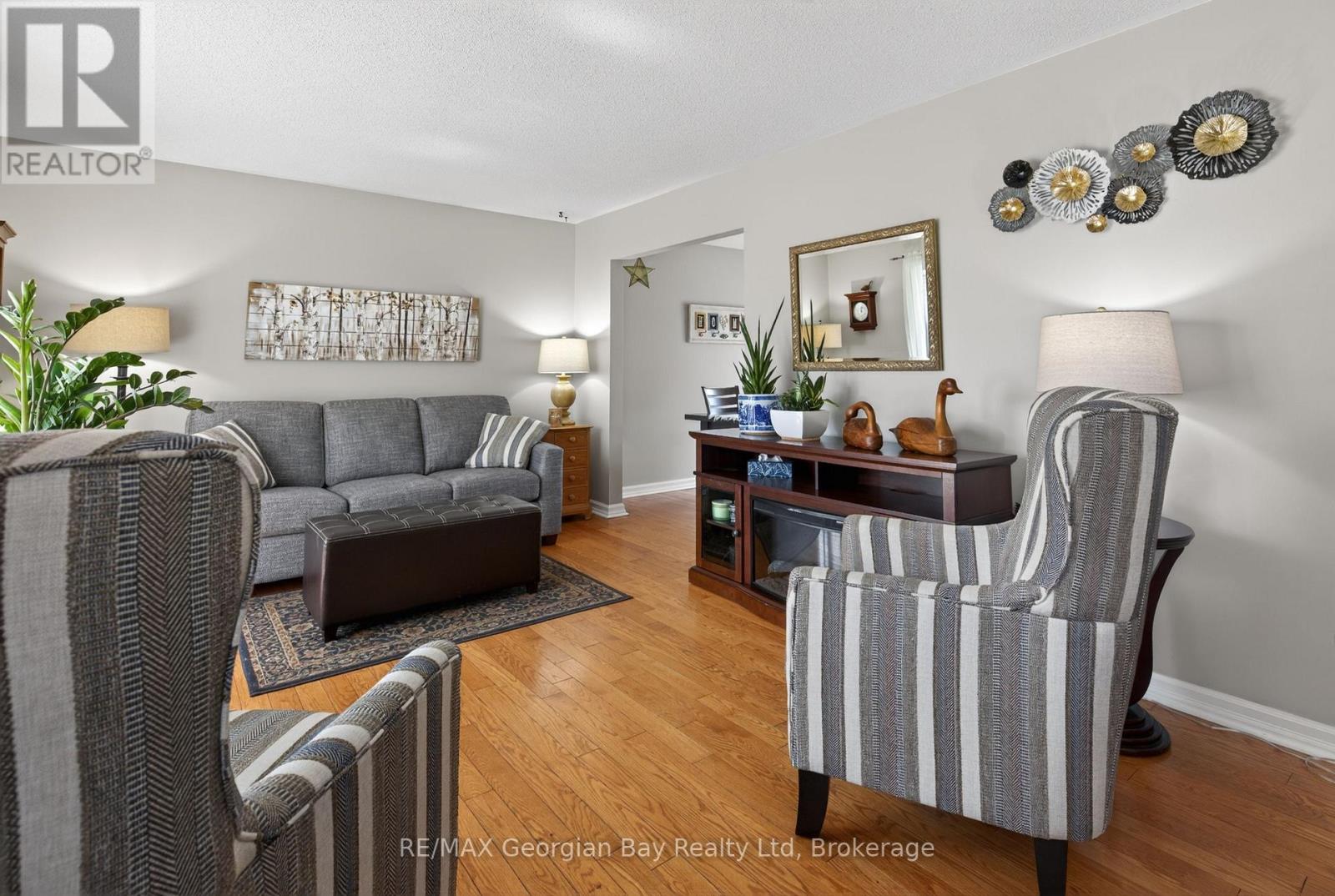 32 BONAVENTURE PLACE - 6
