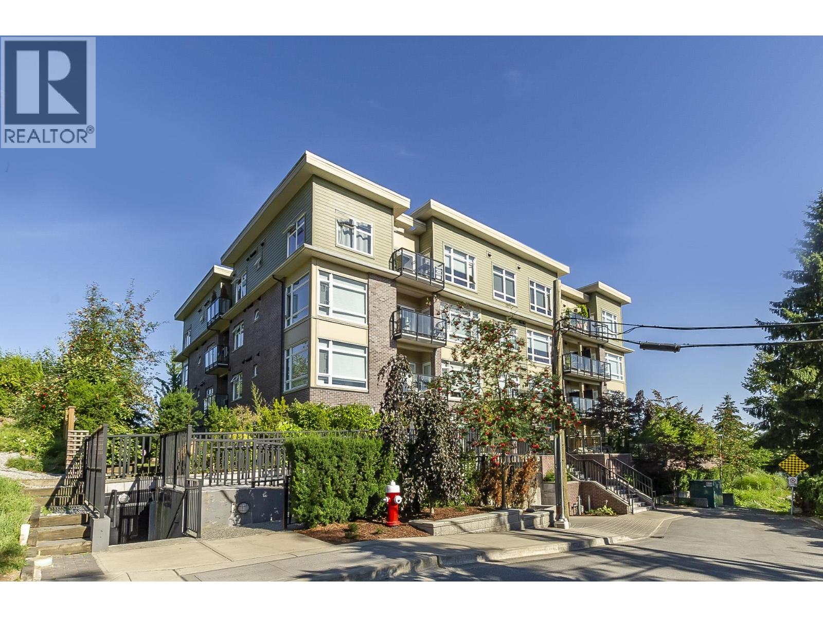 101 11566 224 STREET