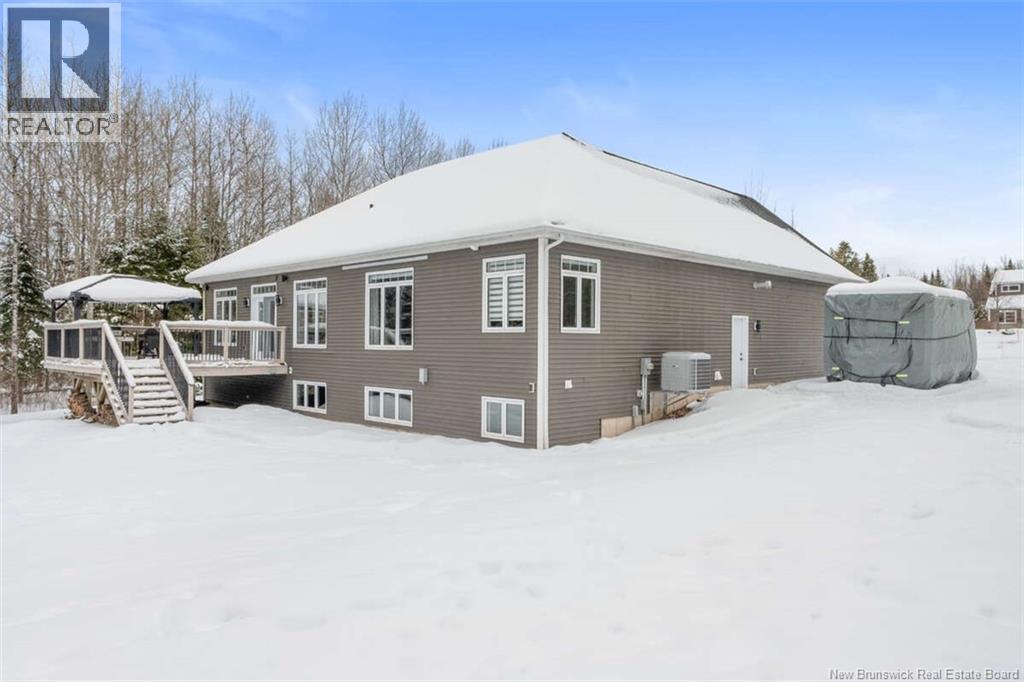 93 La Fontaine - 31