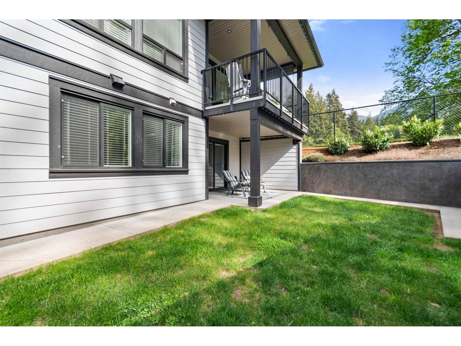 13 21196 KETTLE VALLEY ROAD, Kawkawa Lake, Hope