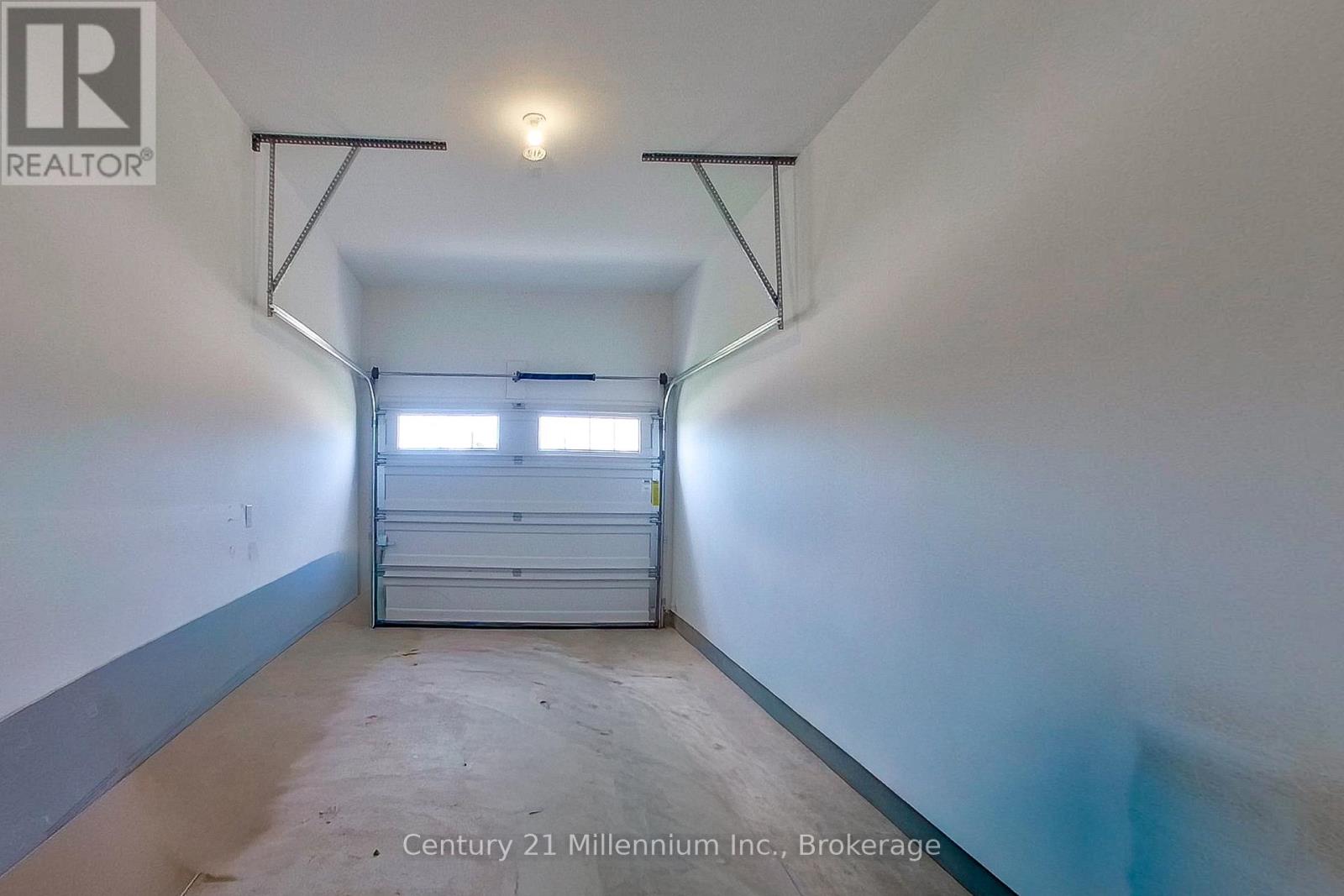 321 TELFORD TRAIL - 33