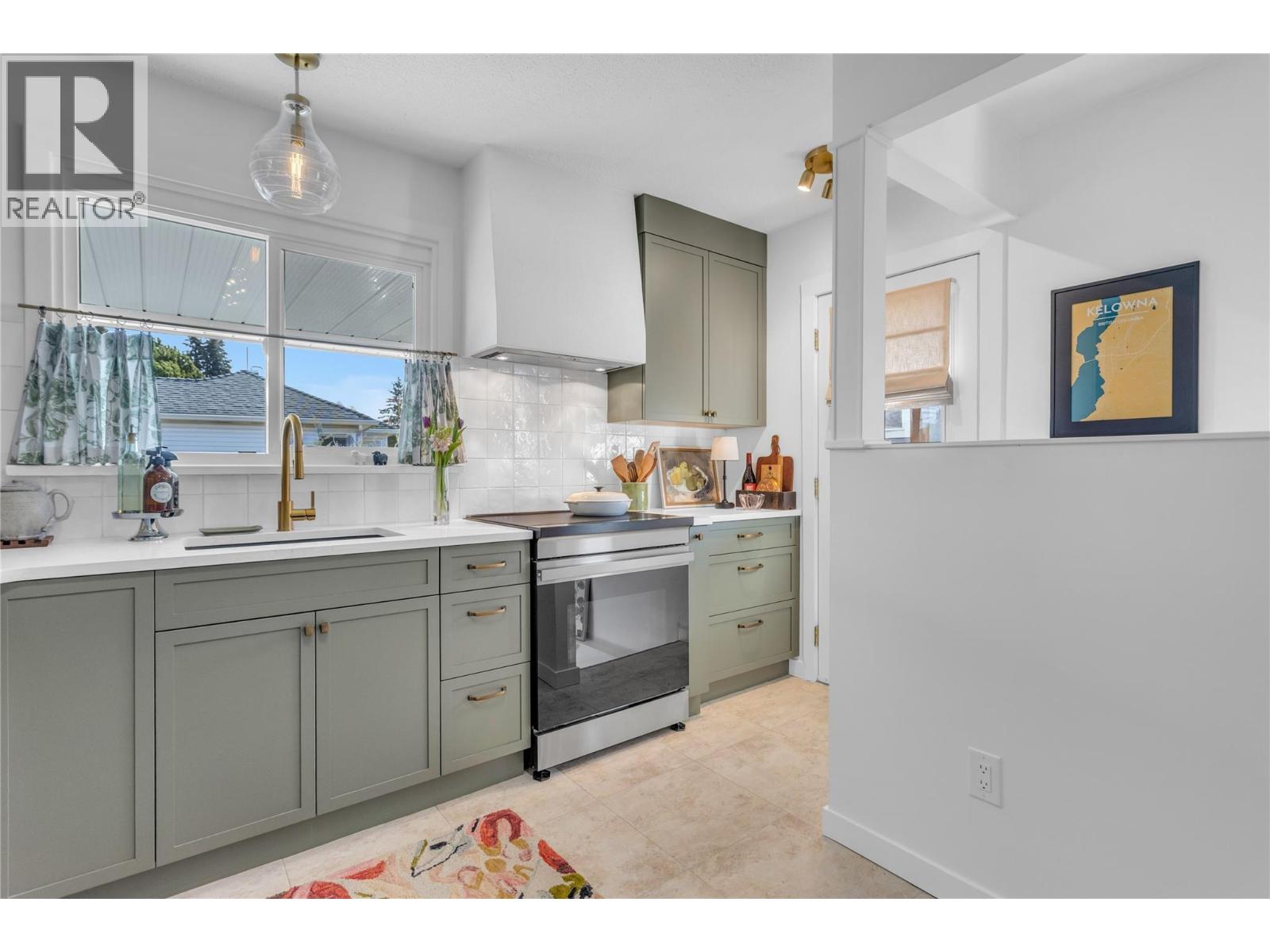 1347 Highland Drive S - 13
