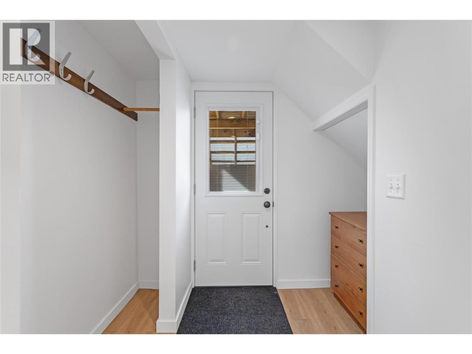 1347 Highland Drive S, Kelowna