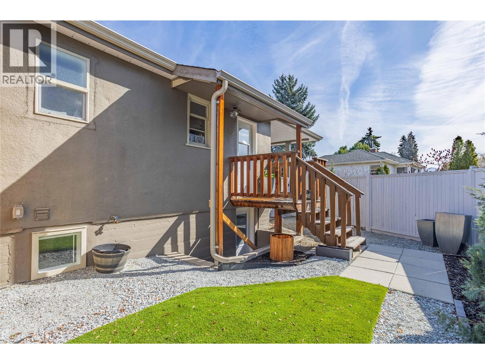 1347 Highland Drive S, Kelowna