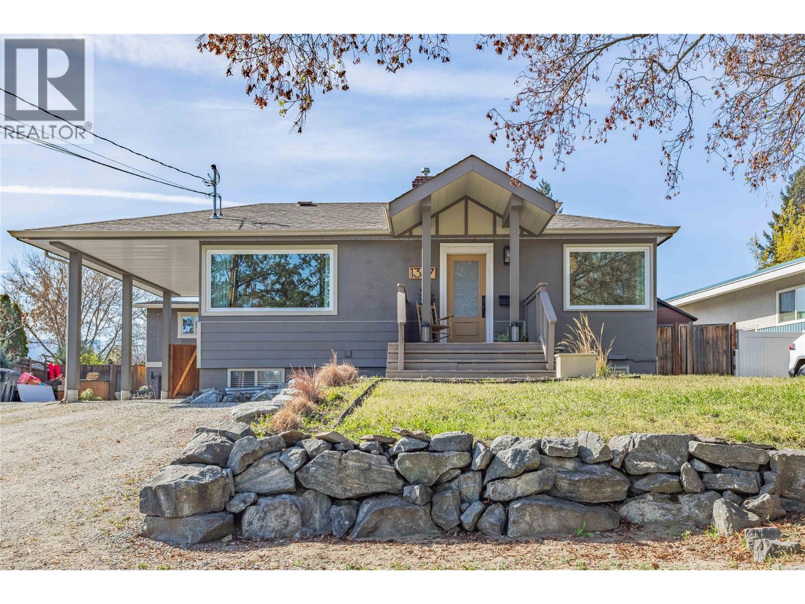 1347 Highland Drive S, Kelowna