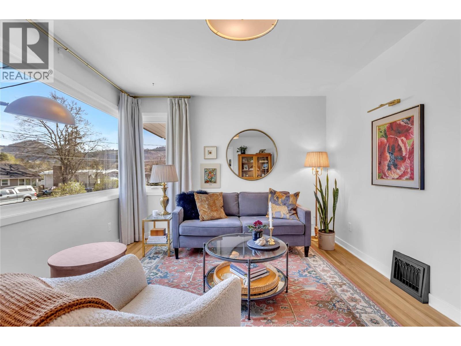 1347 Highland Drive S, Kelowna