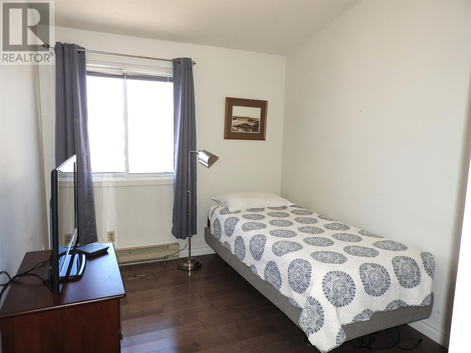 402 115 TOIVO ST, THUNDER BAY, Ontario, P7B6N9 — Photo 20