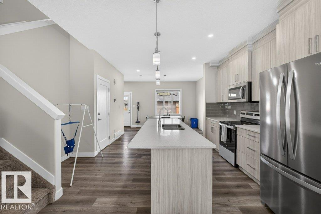 5052 CHAPPELLE RD SW, Edmonton