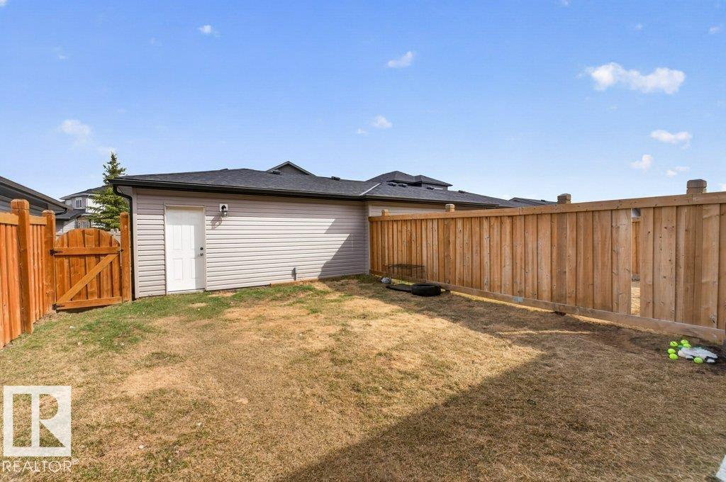 5052 CHAPPELLE RD SW, Edmonton