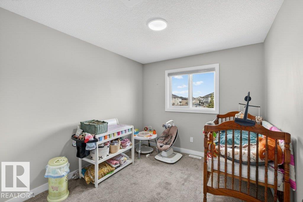5052 CHAPPELLE RD SW, Edmonton
