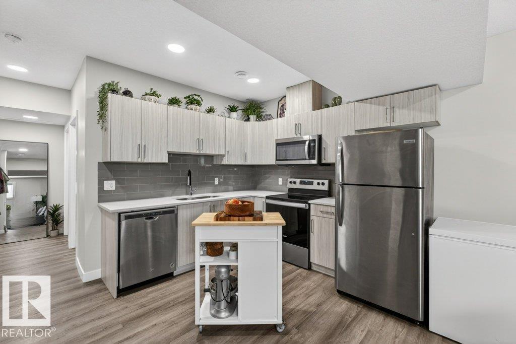 5052 CHAPPELLE RD SW, Edmonton