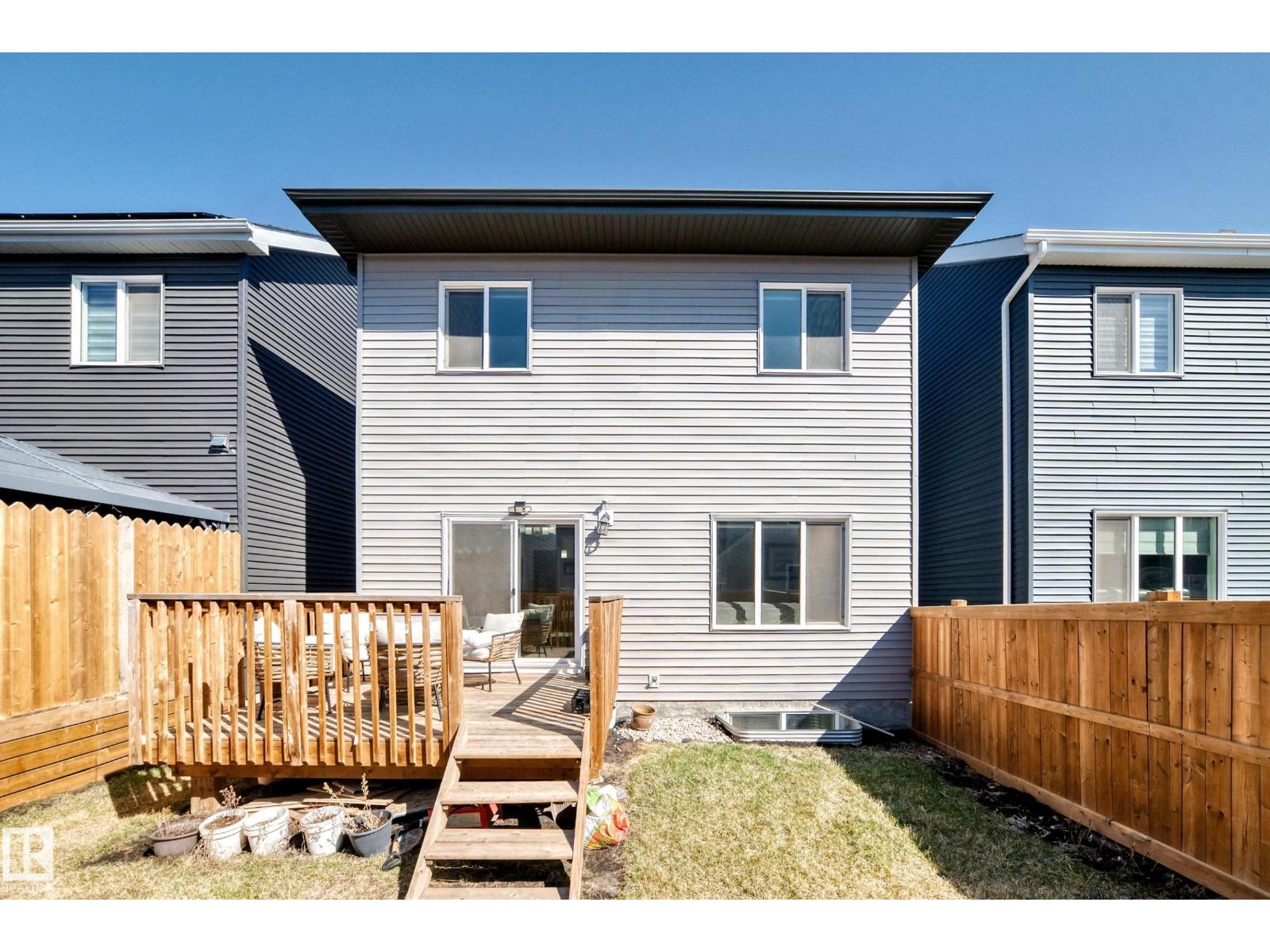 19635 29 AV NW - 50