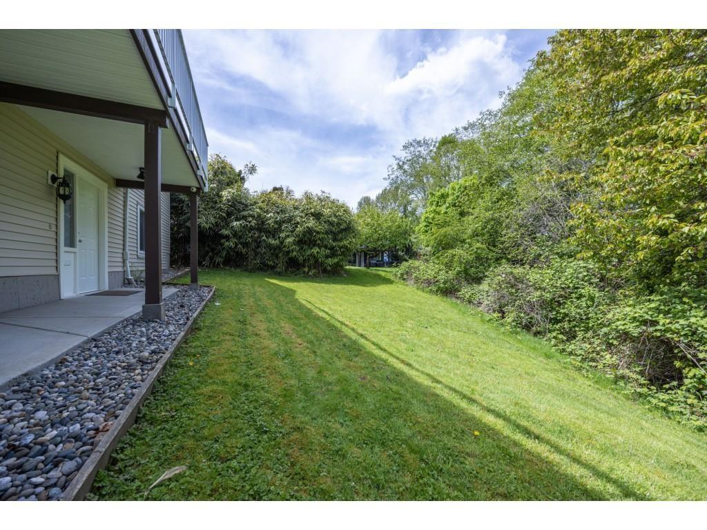 3 Bed, 3 Bath House for Sale in Langley – 19971 50A AVENUE, Langley - Image 4