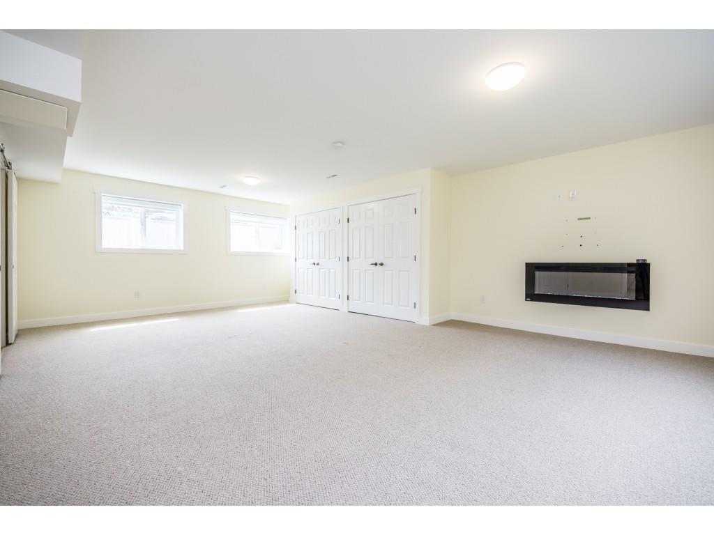 3 Bed, 3 Bath House for Sale in Langley – 19971 50A AVENUE, Langley - Image 17