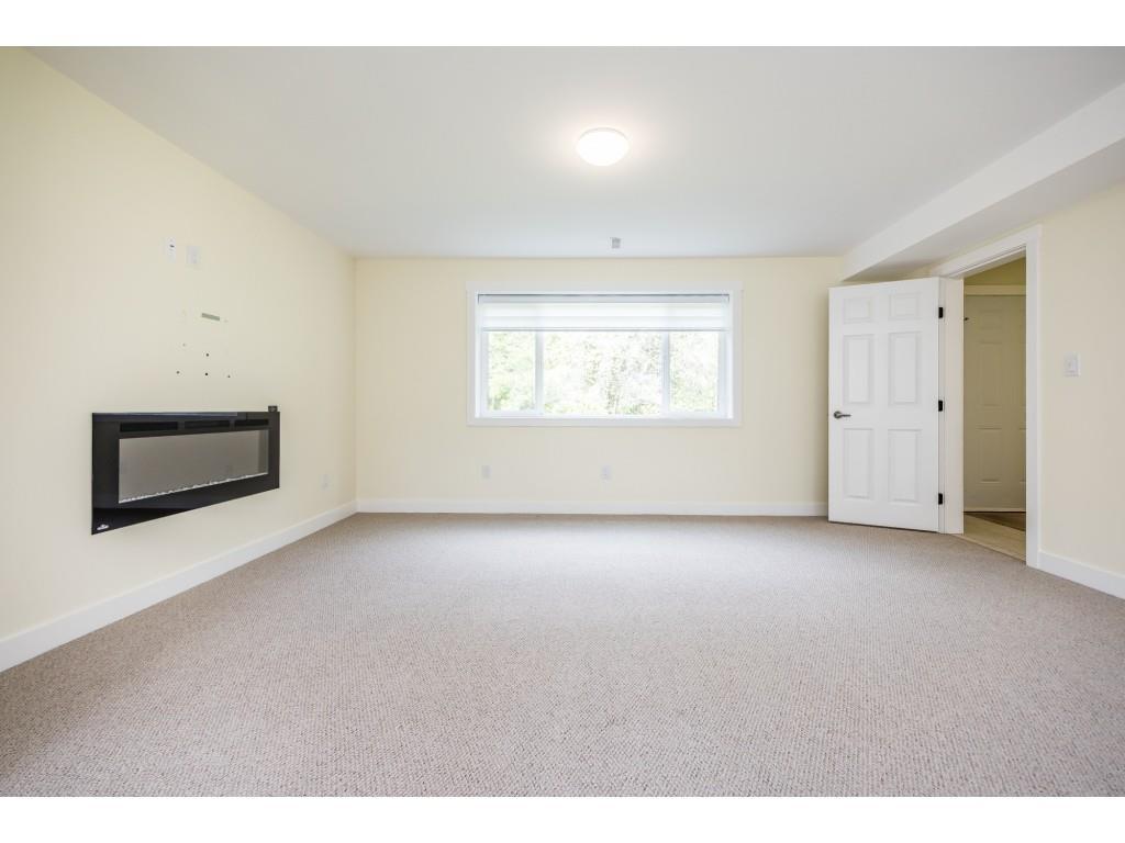 3 Bed, 3 Bath House for Sale in Langley – 19971 50A AVENUE, Langley - Image 12