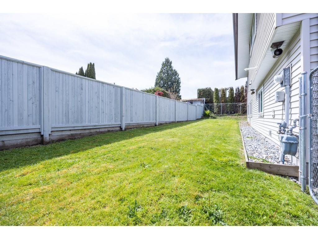 3 Bed, 3 Bath House for Sale in Langley – 19971 50A AVENUE, Langley - Image 21