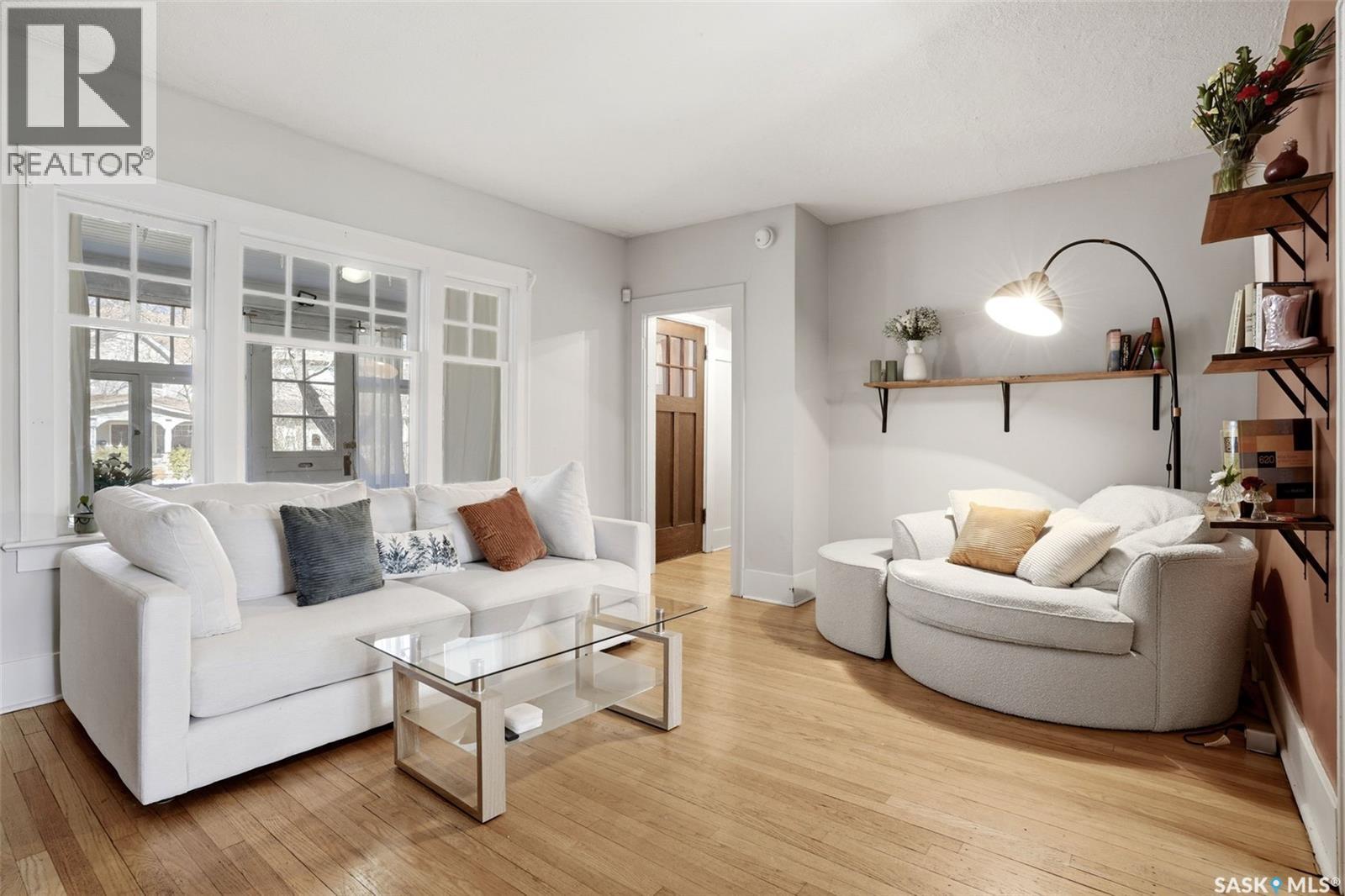2273 Cameron STREET - 6