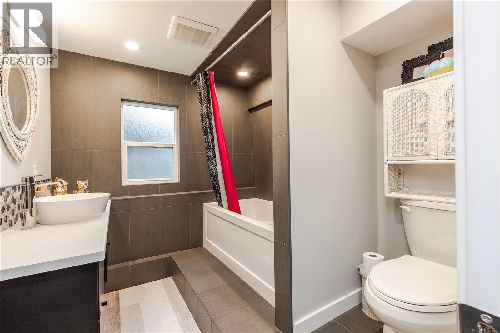 2348 Thomas Pl - 28