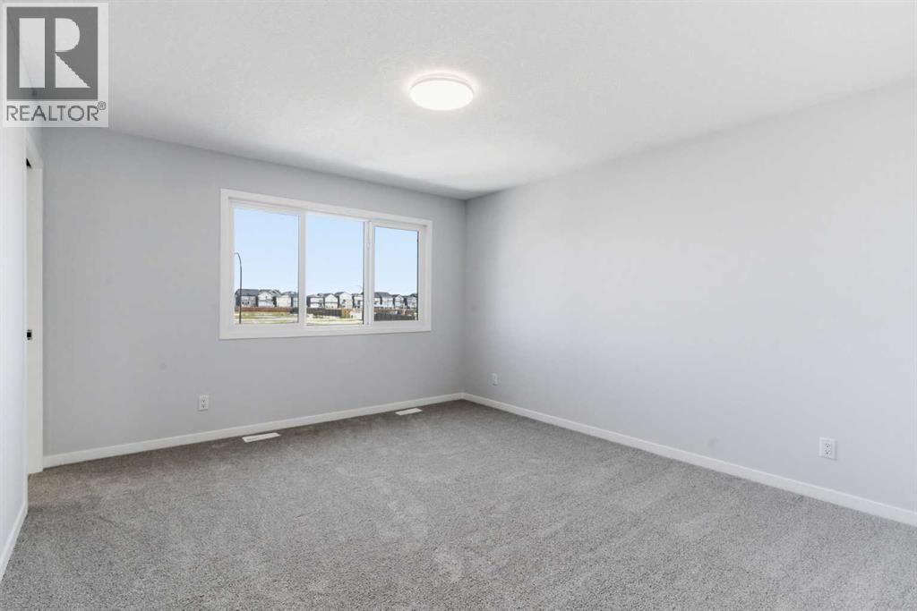 623 Buffaloberry Manor SE - 27