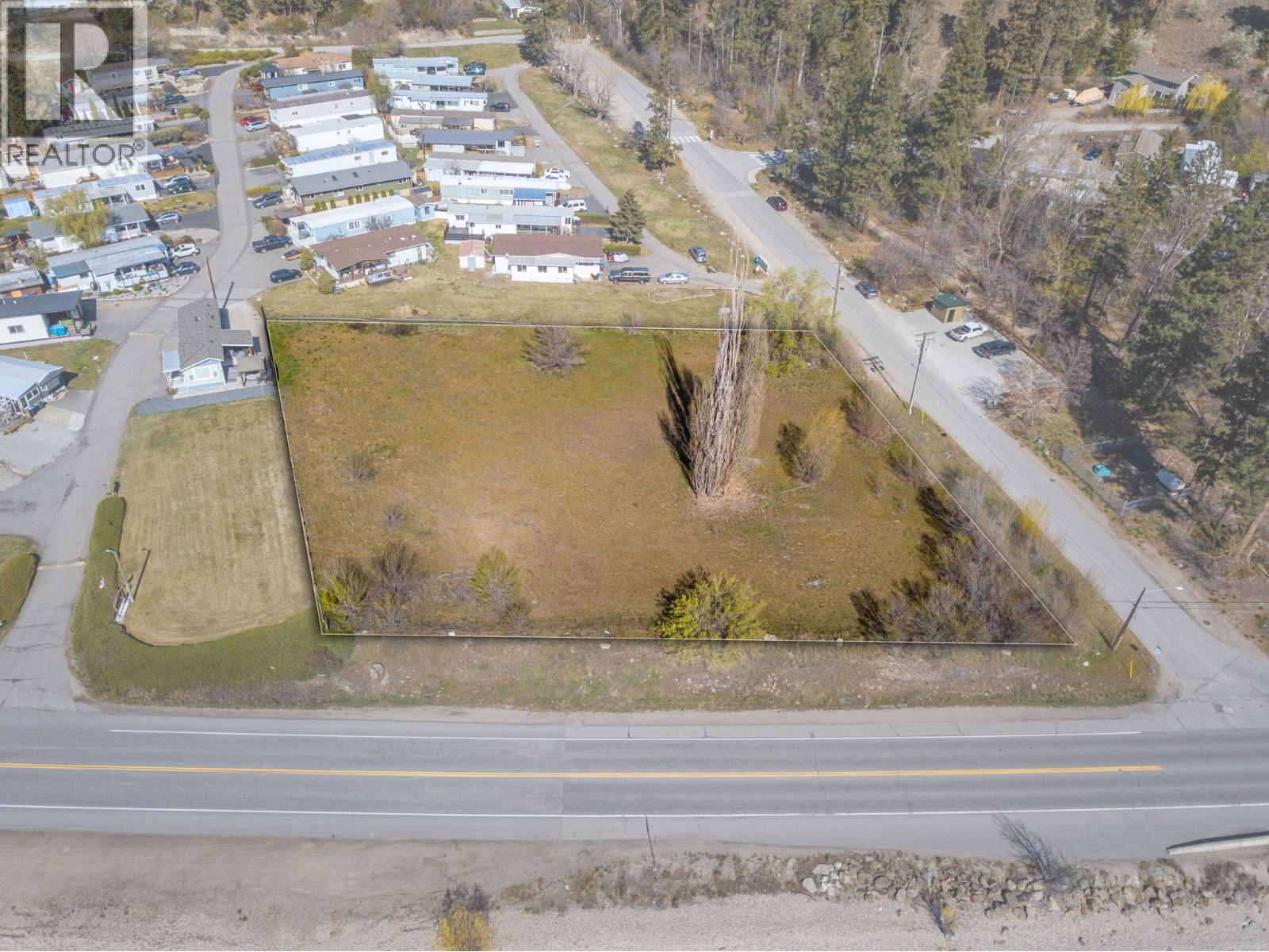 6705 Highway 97, Peachland