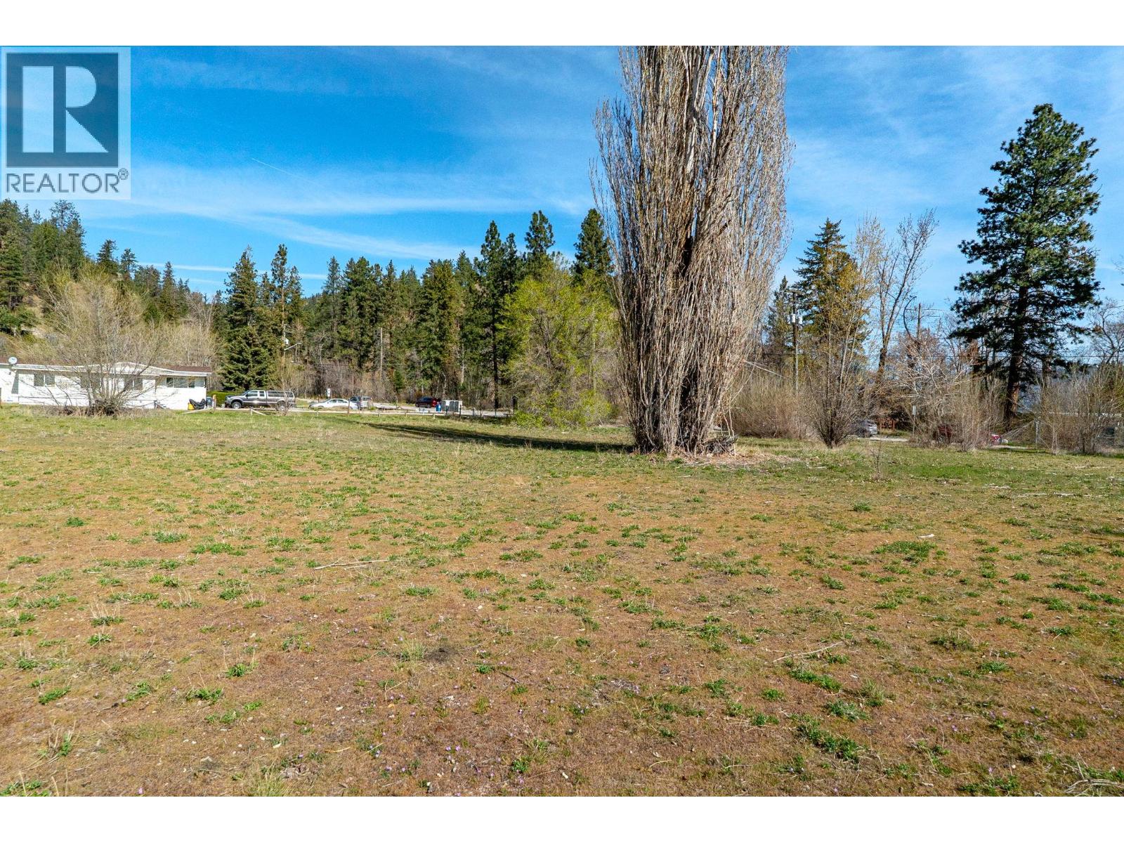 6705 Highway 97, Peachland