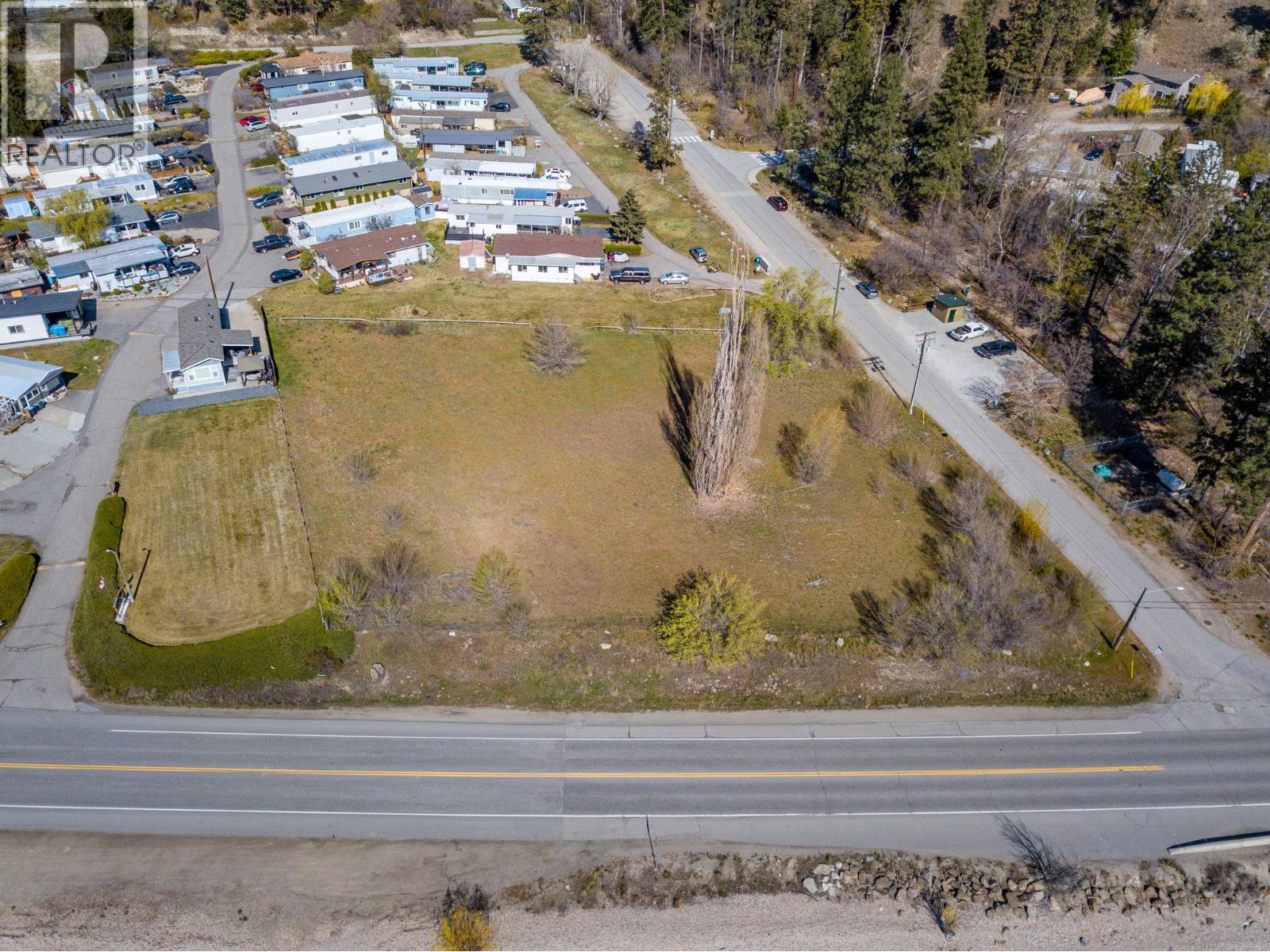 6705 Highway 97, Peachland