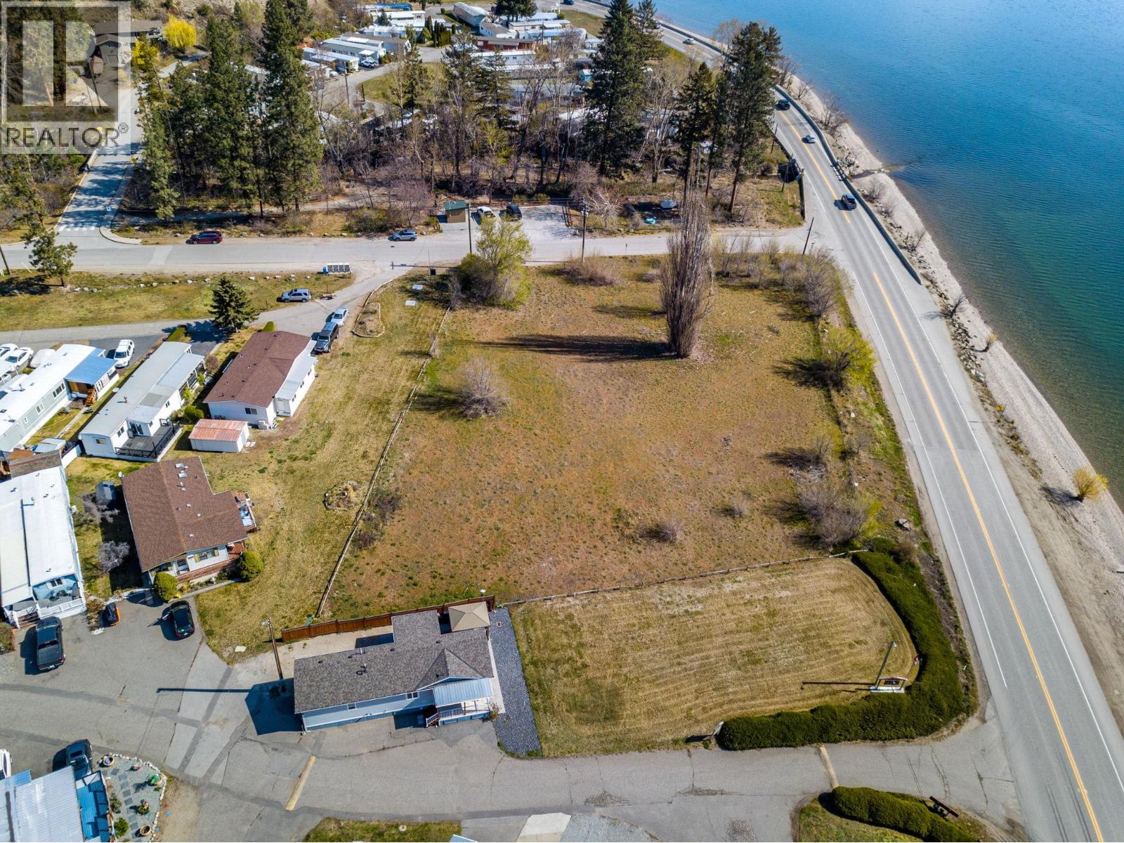 6705 Highway 97, Peachland