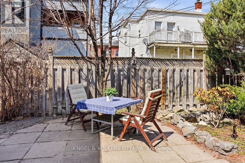 477 BOOTH STREET - 39