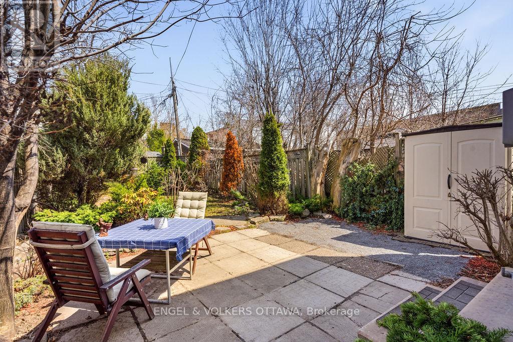 477 BOOTH STREET - 37