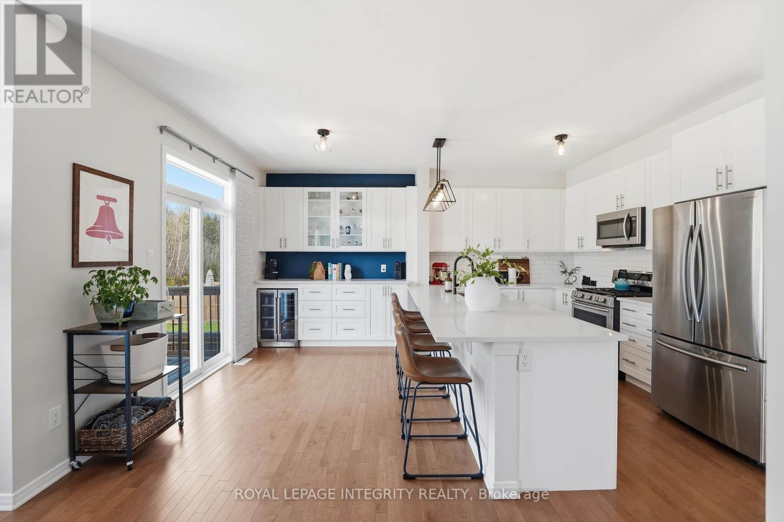 3200 HARVESTER CRESCENT - 10