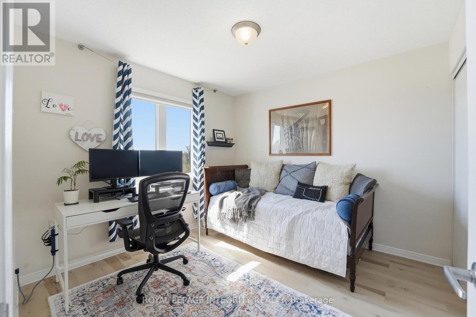 3200 HARVESTER CRESCENT - 25