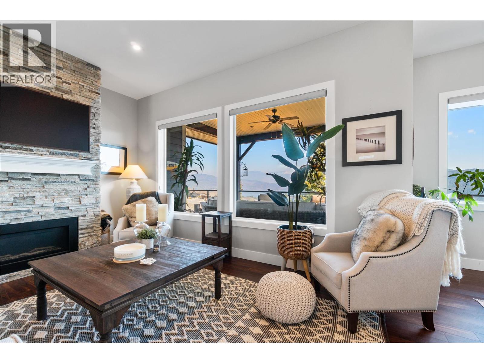  2516 Panoramic Way, Blind Bay