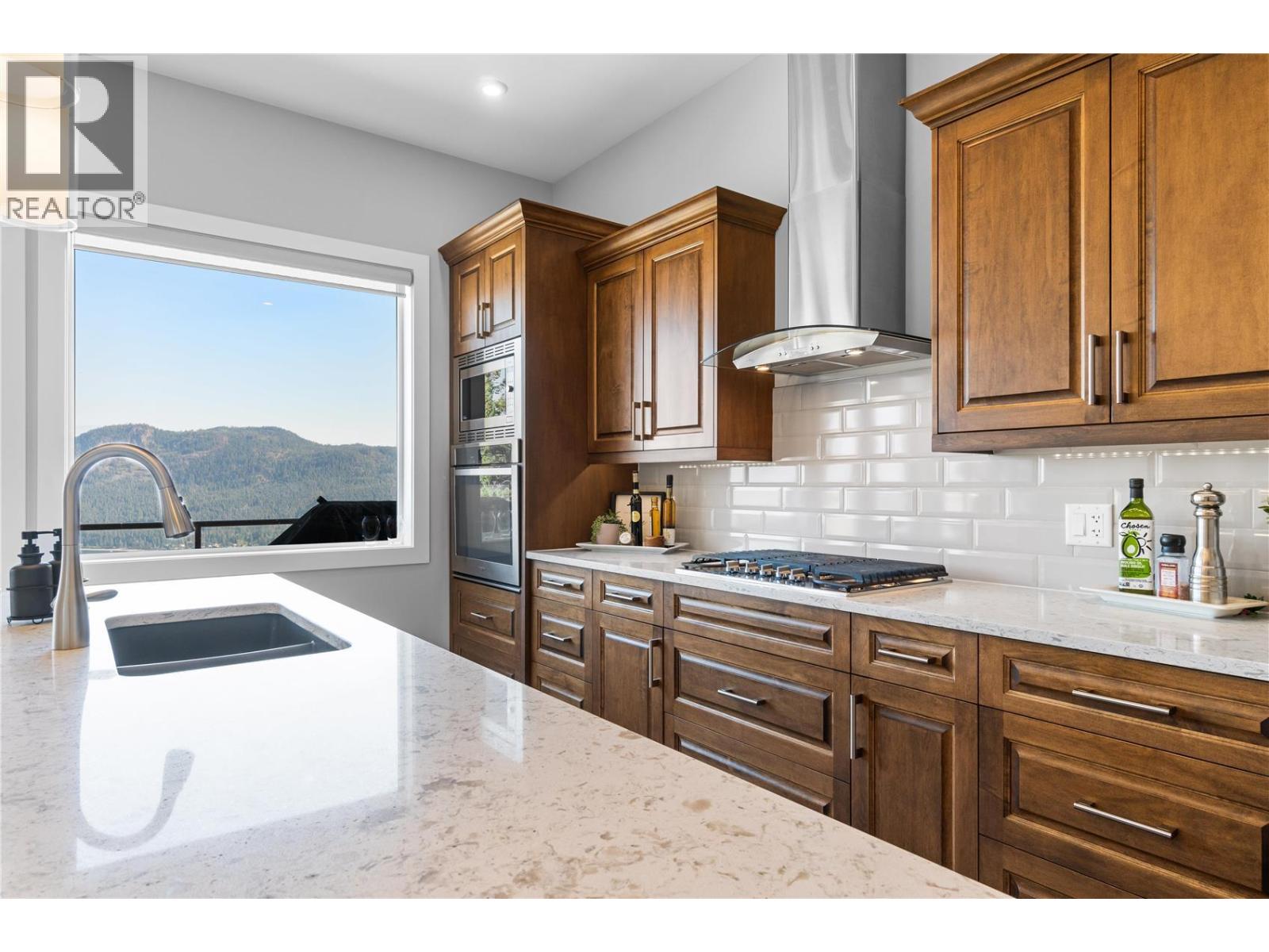 2516 Panoramic Way - 26