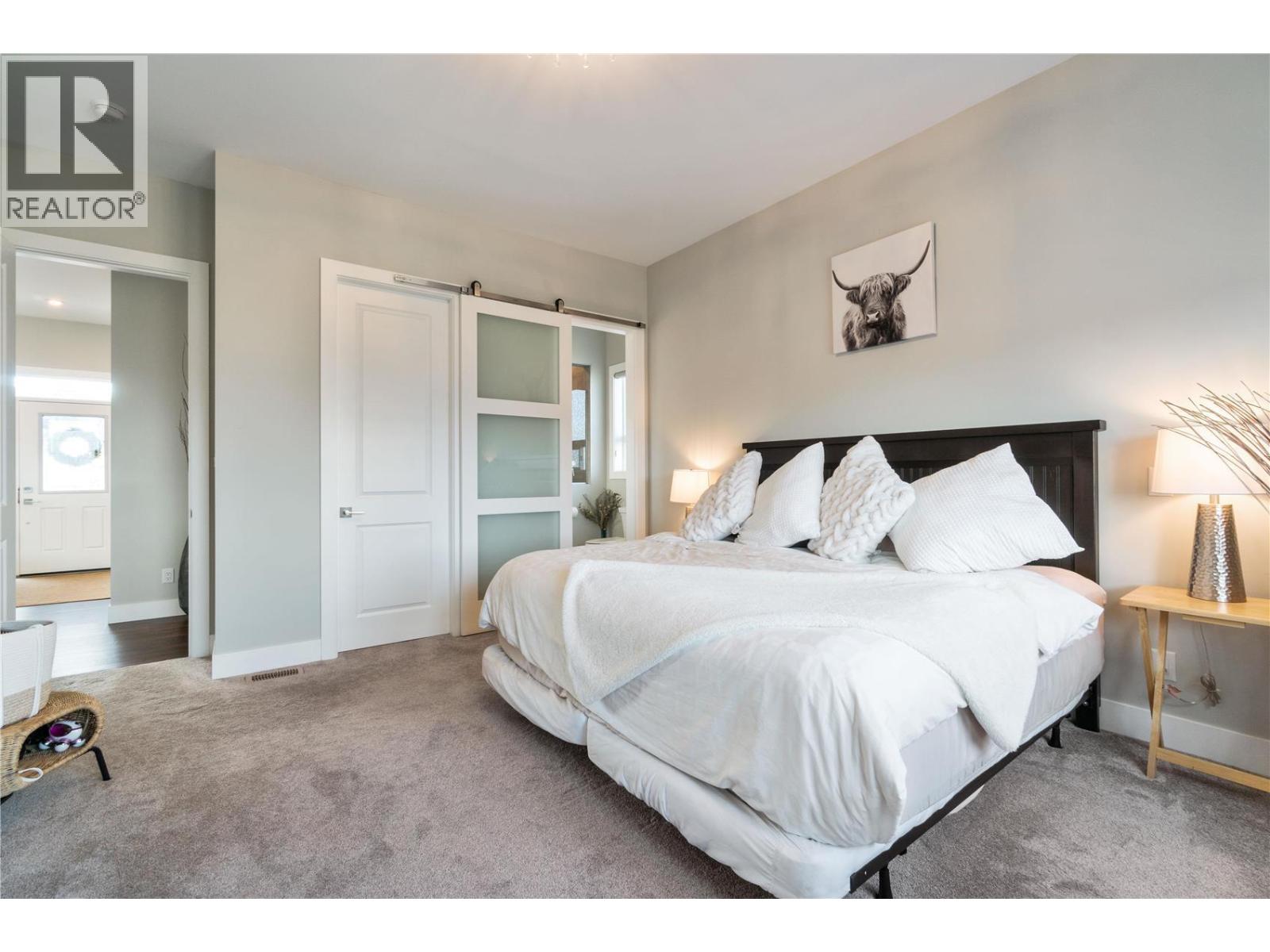 2516 Panoramic Way - 33