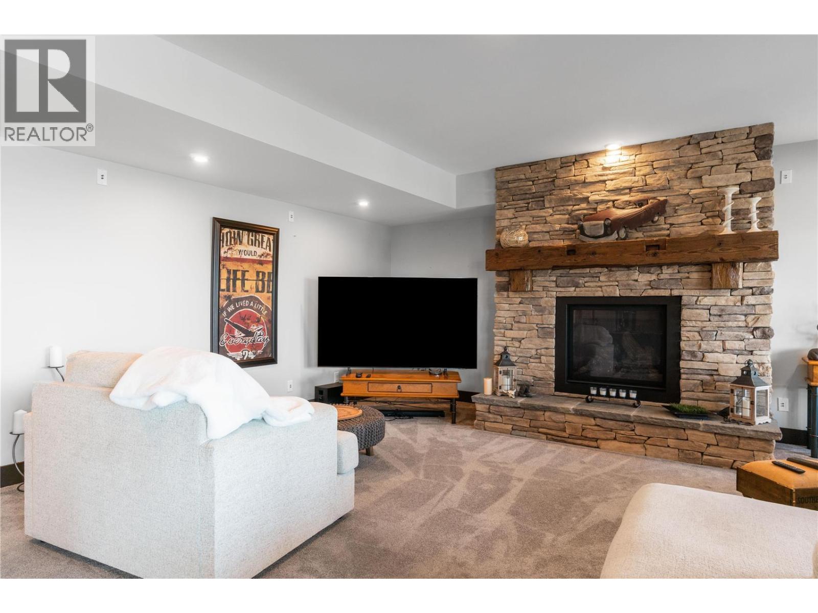 2516 Panoramic Way, Blind Bay