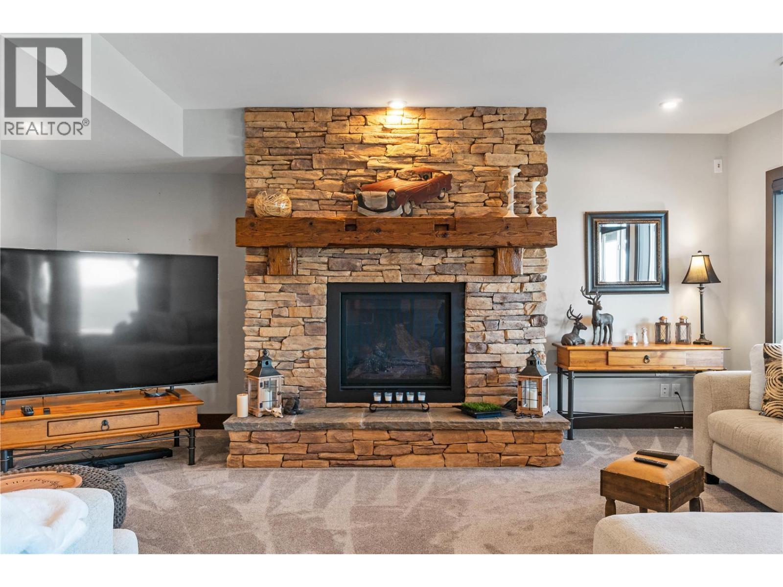 2516 Panoramic Way - 51