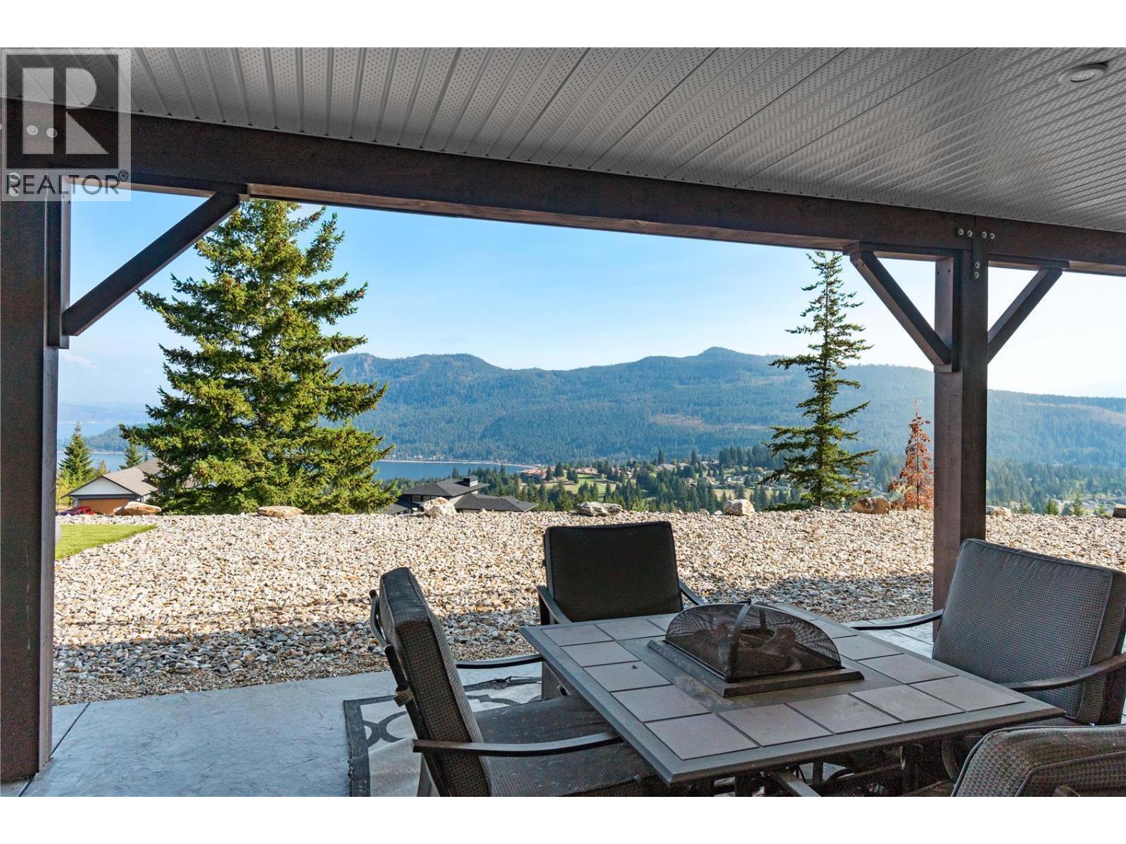  2516 Panoramic Way, Blind Bay
