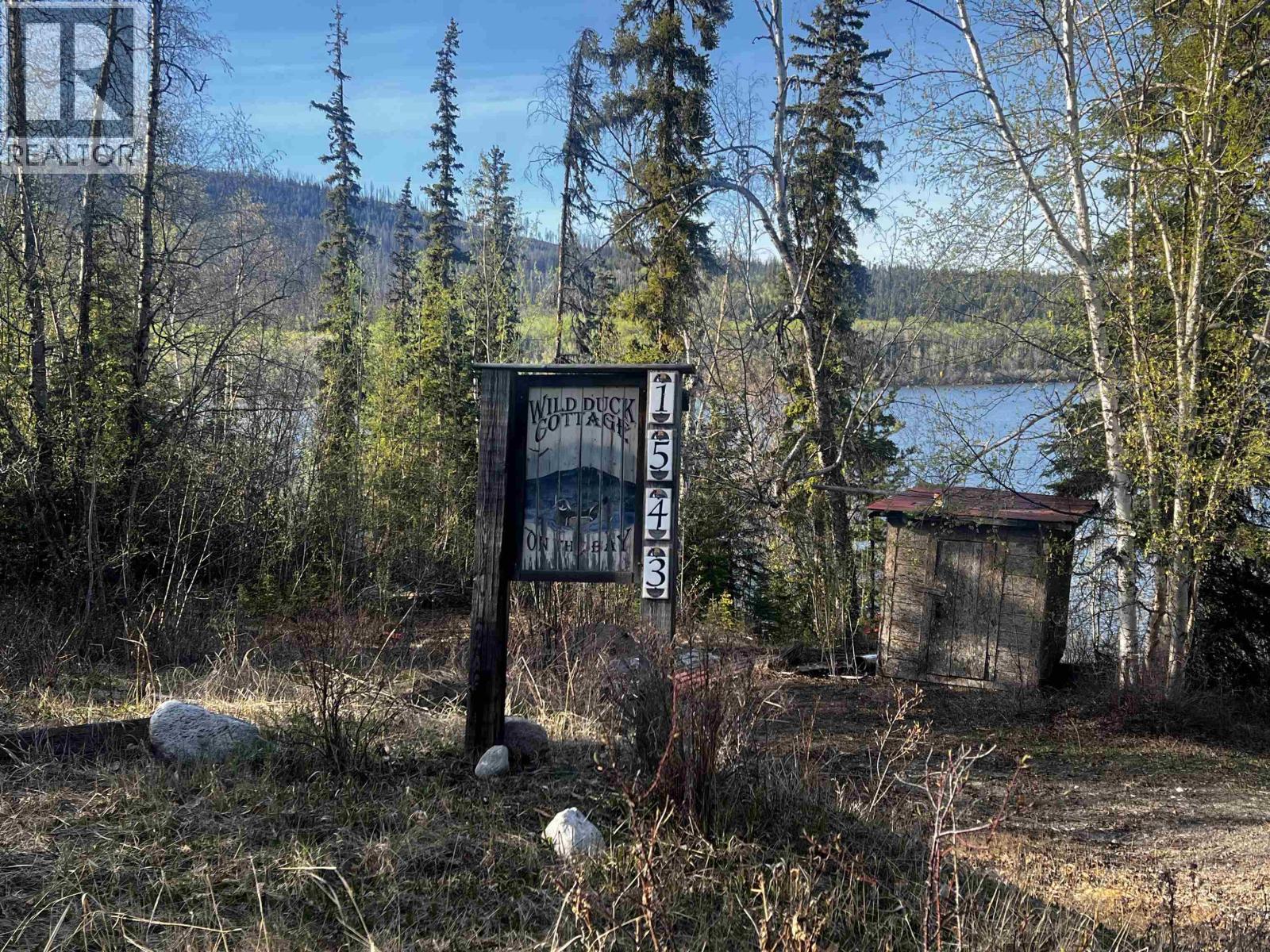 1543 SIMON BAY ROAD, Fraser Lake
