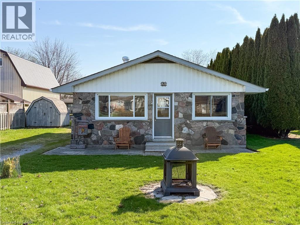 21 POPLAR Road, Long Point, Ontario, N0E1M0 — Photo 3
