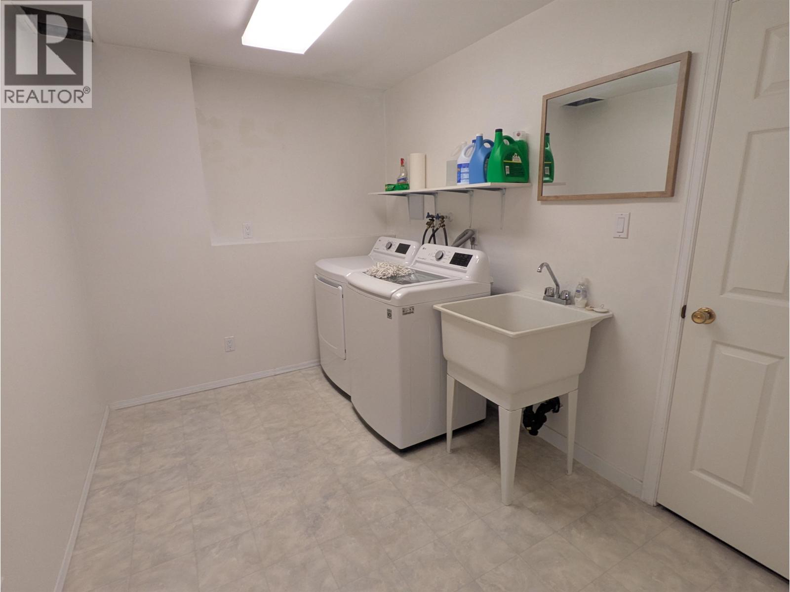 2299 BEDARD ROAD - 16