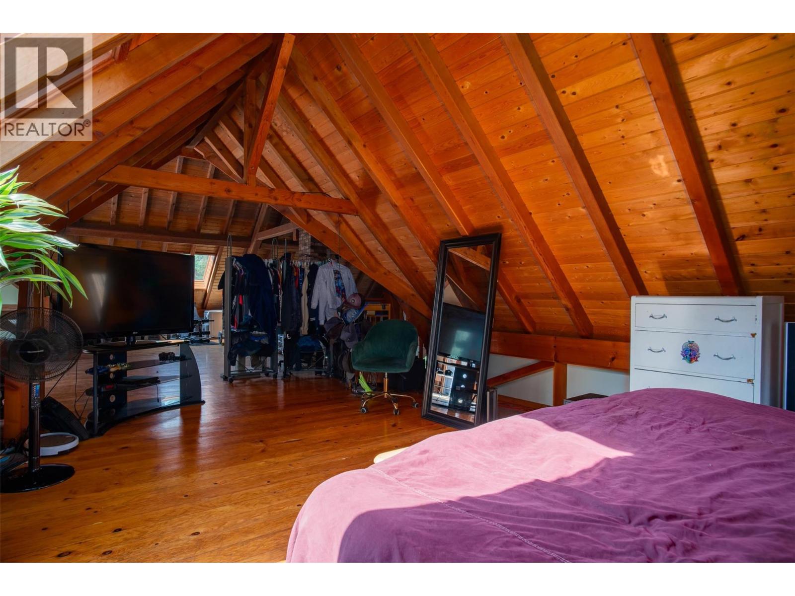 2496 Pass Creek Road - 24