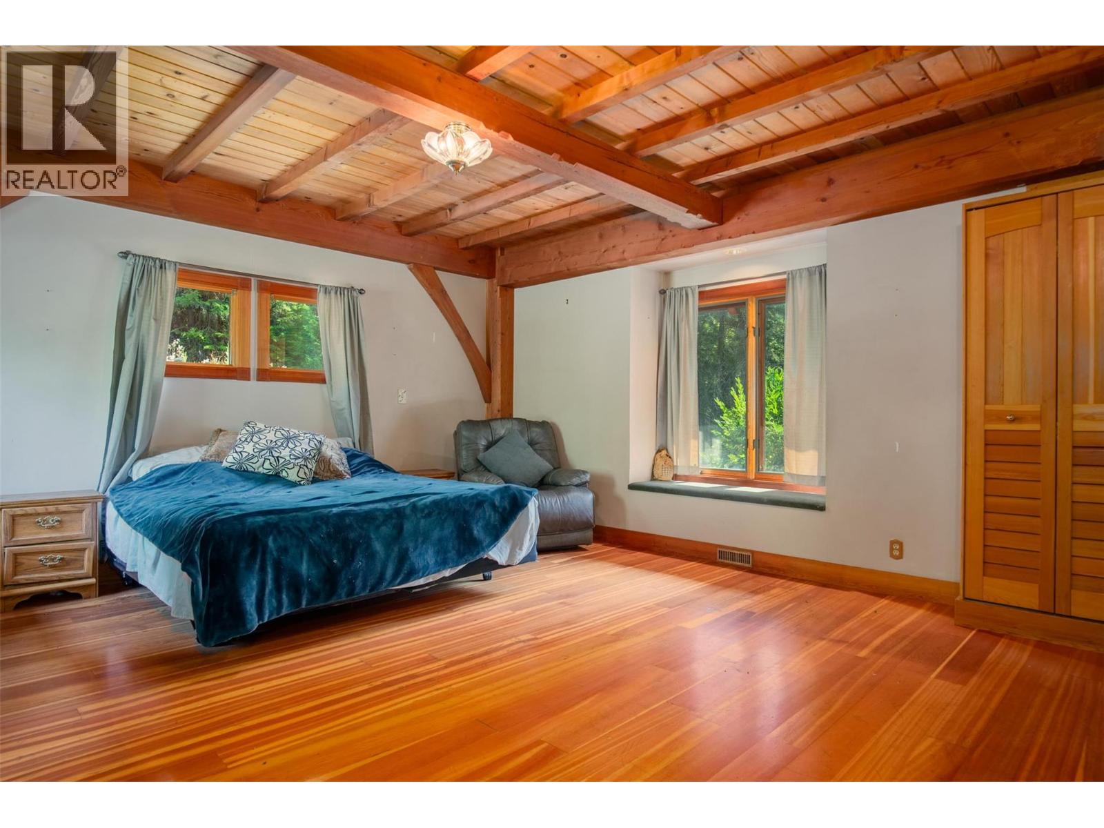 2496 Pass Creek Road - 16