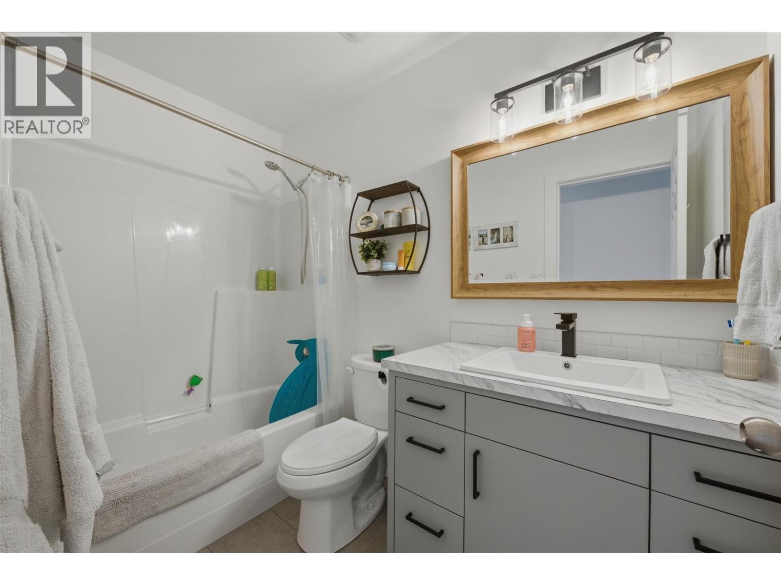 2239 Linea Crescent - 36